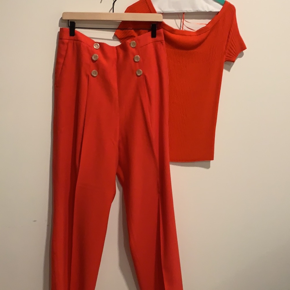 Bright Never Worn Summer Statement Set. - image 4